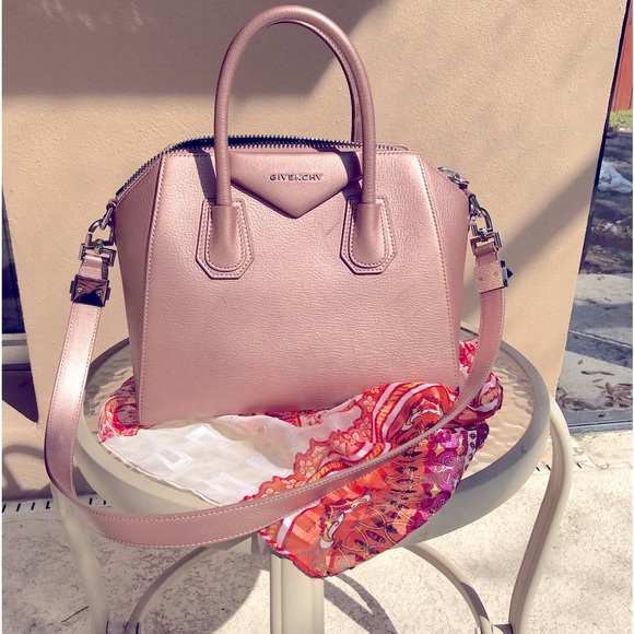 Givenchy -Paris - Small Leather Limited Edition Satchel- Calf Leather - Picture 1 of 11